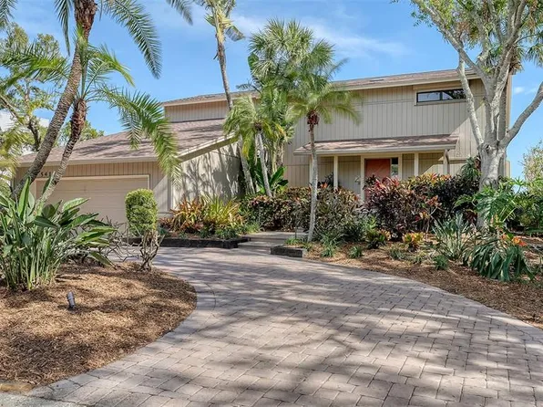 5412 Siesta Cove Dr, Sarasota, FL 34242