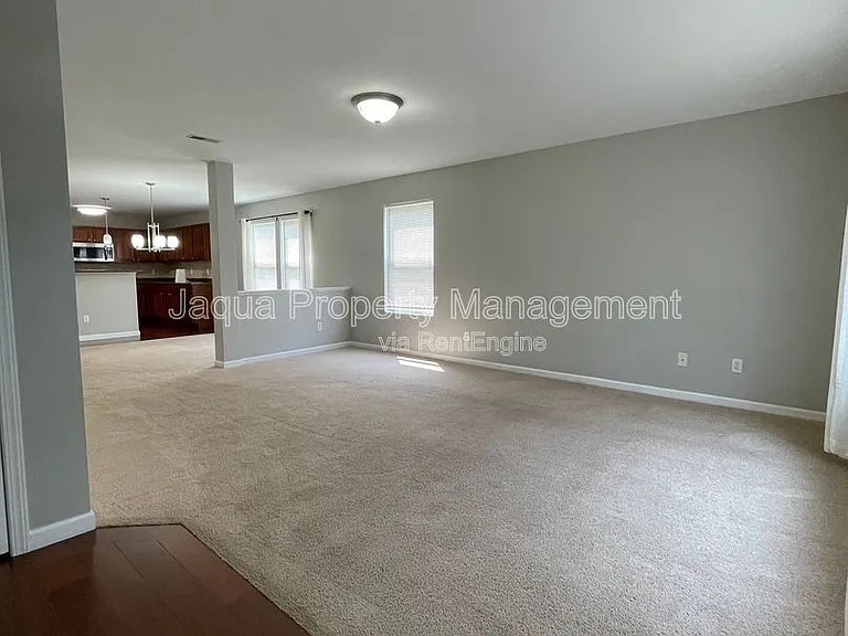 7457 Brindle Trl — Photo 2