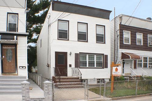 1st image of 9518 Avenue K