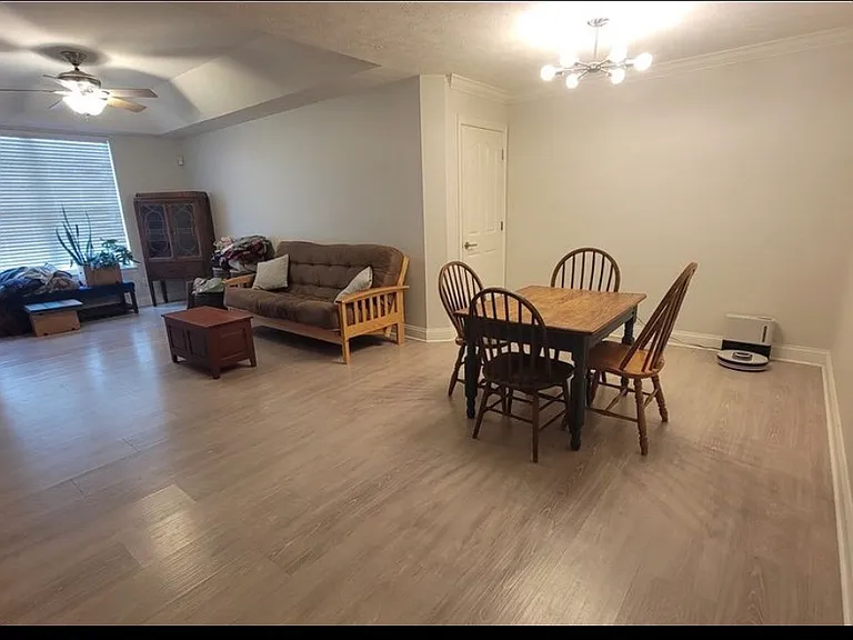 219 Adams Pointe Blvd #11 — Photo 2