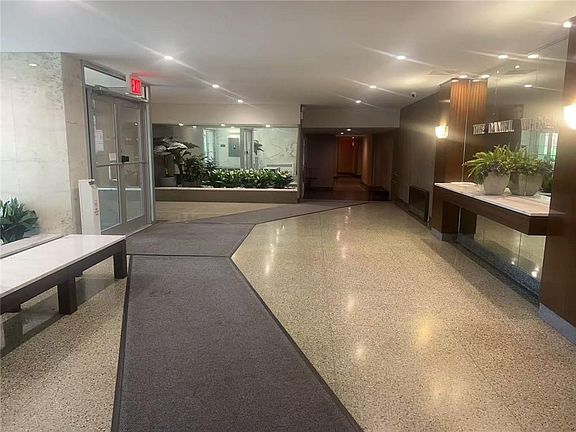 4th image of 345 Webster Ave APT 1O