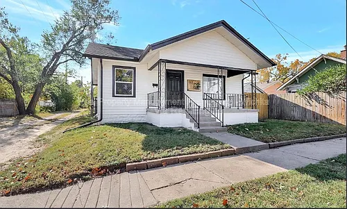 117 W Zimmerly St Photo 1