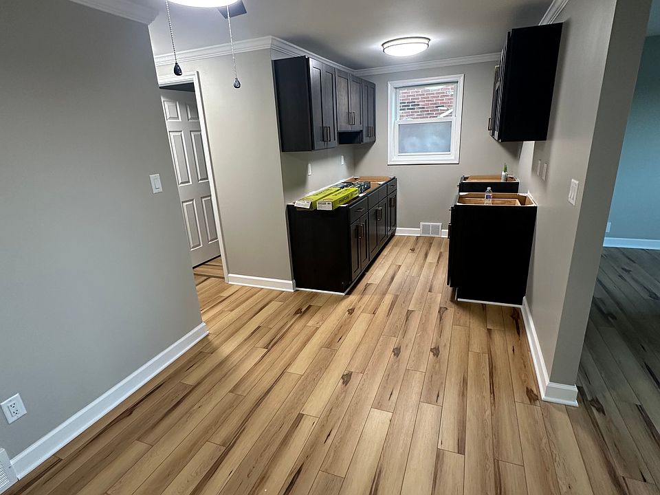 1st image of 991 Sheridan Dr APT 2