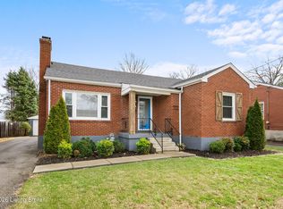 113 Holley Rd, Lyndon, KY 40222