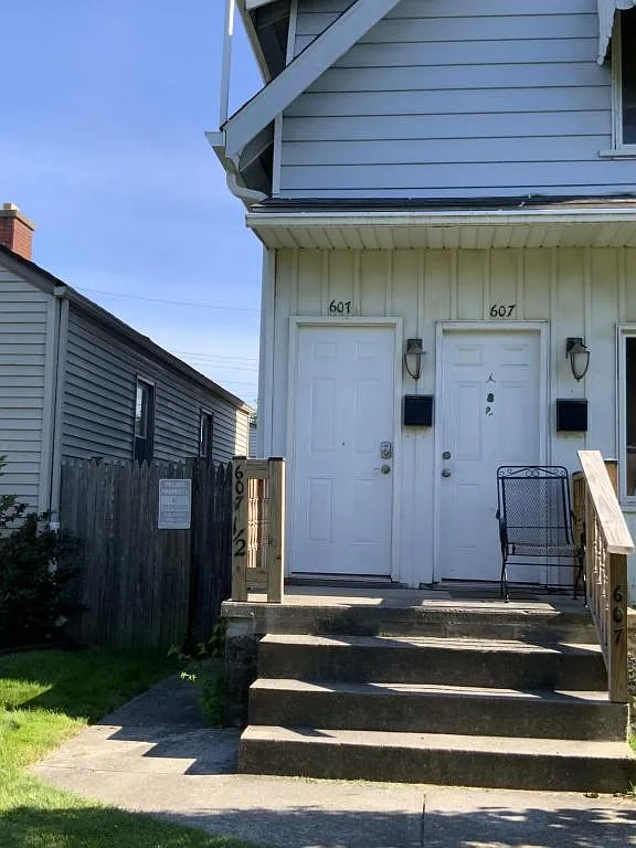 607 1/2 E Sheldon Columbus, OH 43207 — Photo 3