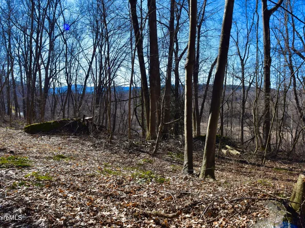 55 E Sheffield Rd, Great Barrington, MA 01230