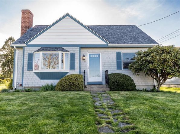 95 Douglas Ave