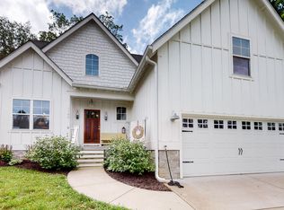 7146 Pepper Tree Cir, Fairview, TN 37062