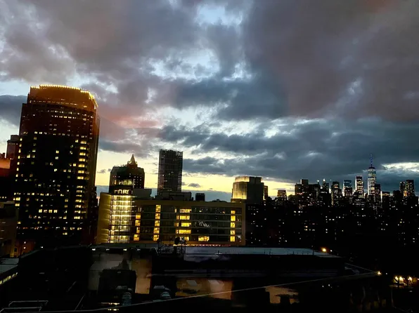 306 Gold Street image 13 of 22