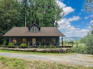 1017 Old Mountain View Pl, Bellingham, WA 98229