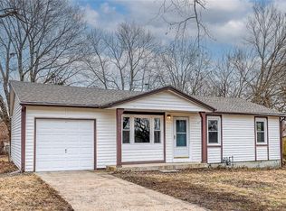 17503 S Prospect Ave, Belton, MO 64012