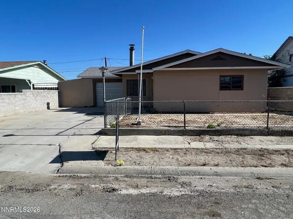 117 W 4th St, Hawthorne, NV 89415
