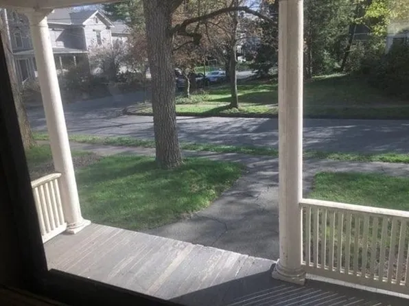 64 Lyman Rd, Northampton, MA 01060