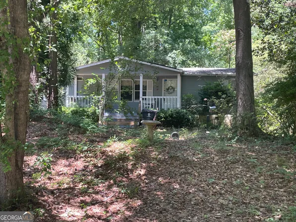 19 Peachtree Lake Dr, Sharpsburg, GA 30277