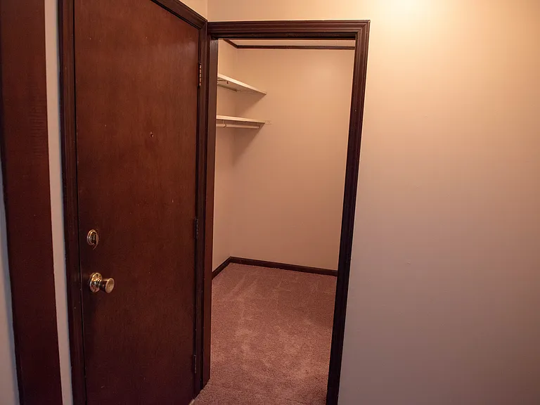 Cedar Point Apartments — Photo 14