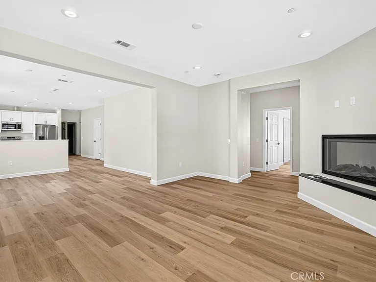 593 E 12th St #1 — Photo 8