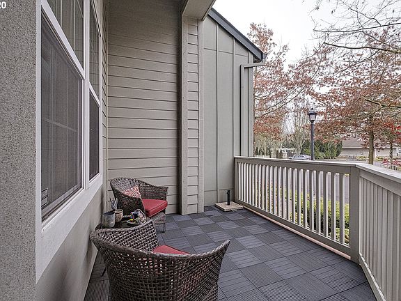 3rd image of 6447 NE Brighton St