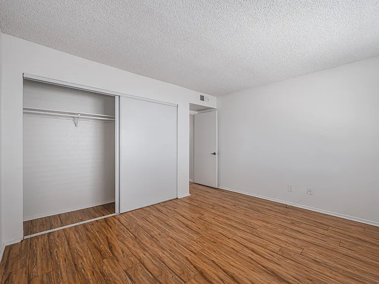 10133 Tujunga Canyon Blvd #11 — Photo 10
