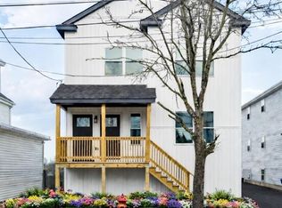 39 Douglas Ave, Providence, RI 02908