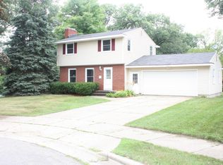 1019 Floyd Ct SW, Wyoming, MI 49509