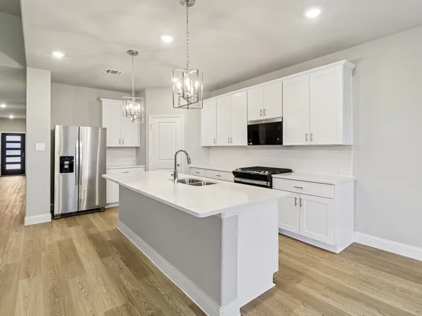 3511 Buffalo Creek Dr, Farmersville, TX 75442