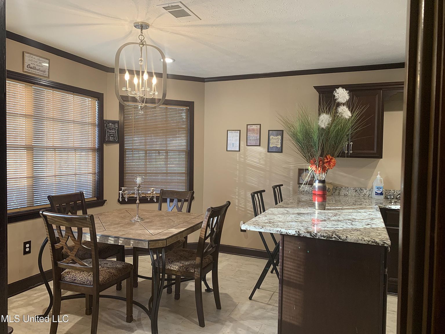 2726 Hemingway Cir, Jackson, MS 39209 Zillow