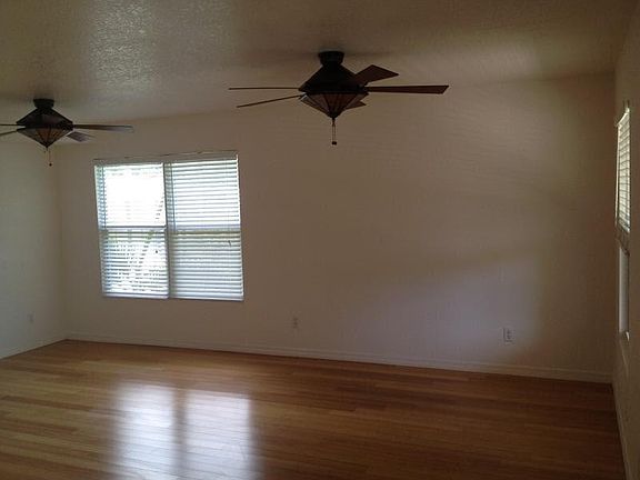 3rd image of 314 Durrance St Unit 1
