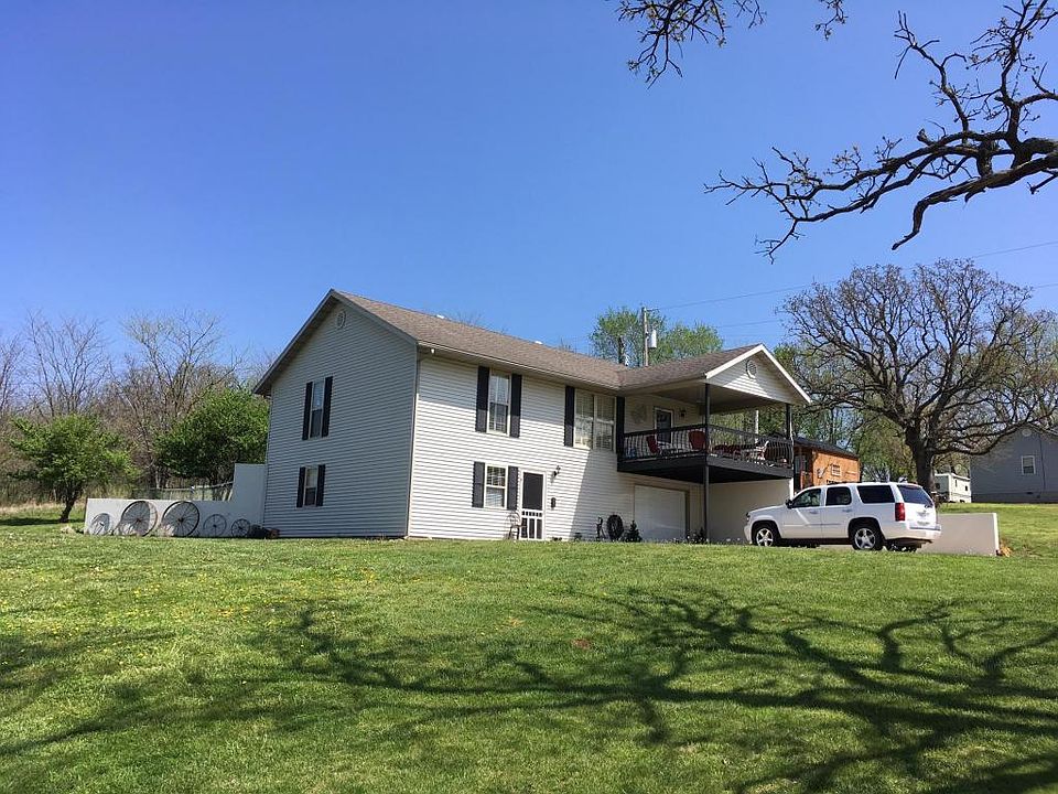 1st image of 15645 E Lee Hopkins Dr