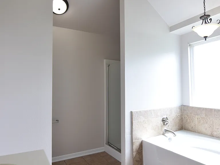 5619 Fair Hill Dr — Photo 16