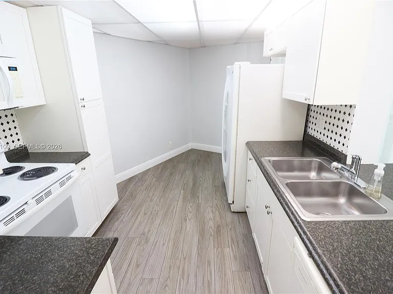 1301 River Reach Dr #214 — Photo 6