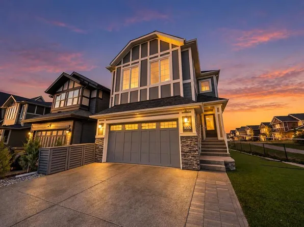 168 S Magnolia Mnr SE, Calgary, AB T3M 3J1
