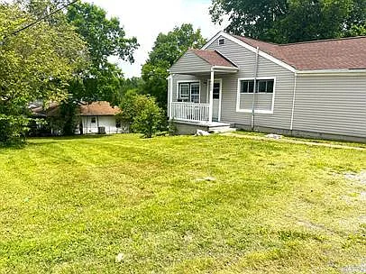 1 bed, 400 sqft, $995 — Photo 1