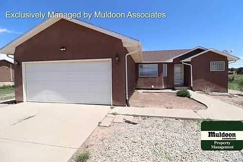 1661 W Siesta Dr Photo 1