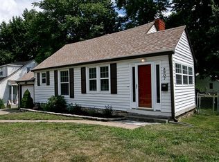 3907 W 47th St, Roeland Park, KS 66205