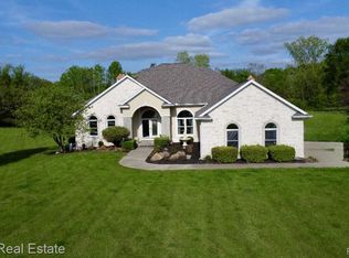 5415 Walker Rd, Davison, MI 48423