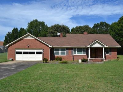 120 Long St, Mayodan, NC, 27027