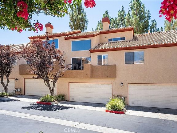 2nd image of 22729 Copper Hill Dr Unit 11