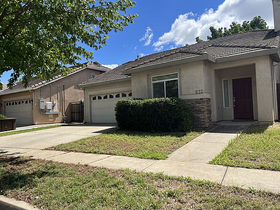 2nd image of 832 Graystone Ct