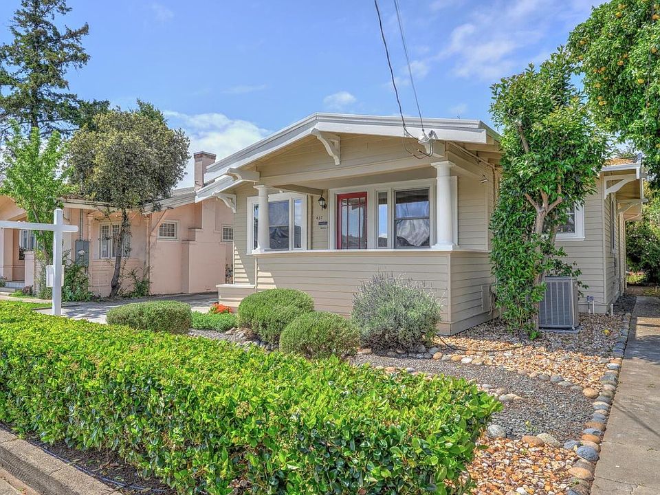1st image of 427 Leigh Ave