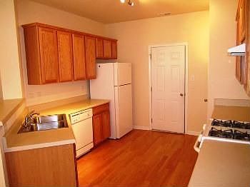 3rd image of 329 Niblewill Pl #28