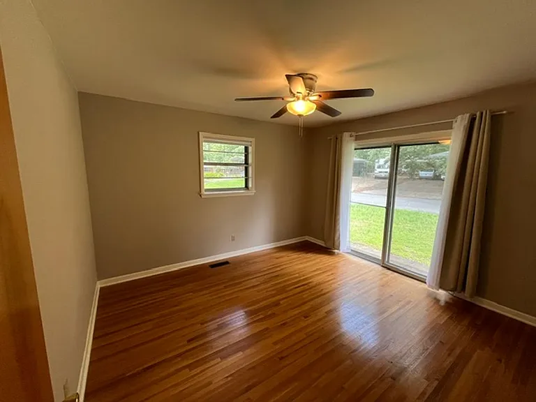 10 Talmage Dr — Photo 32