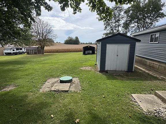 3rd image of 4571 E Alquina Rd
