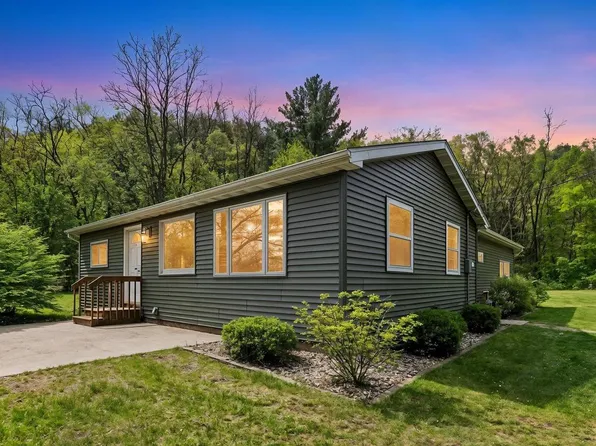 114 Washburn Street, Camp Douglas, WI 54618