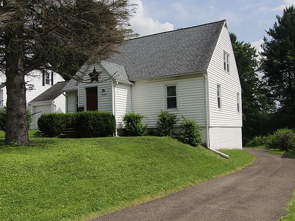 3rd image of 3520 Smith Dr