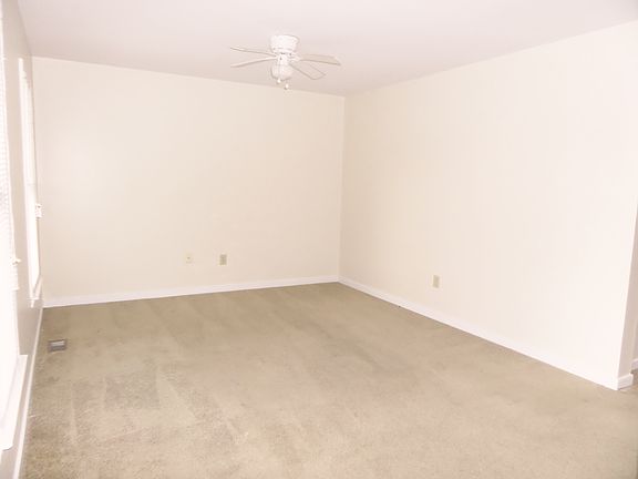5th image of 20308 Stonewood Manor Dr