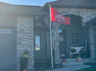 2235 Pathfinder Dr, Fremont, NE 68025