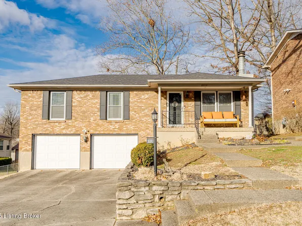 8208 Flicker Pl, Louisville, KY 40214