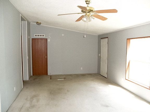 4th image of 409 Arapahoe Ave