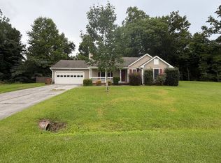 717 Mallard Dr, Jacksonville, NC 28540