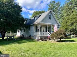 387 Mountain View Rd, Reading, PA 19607